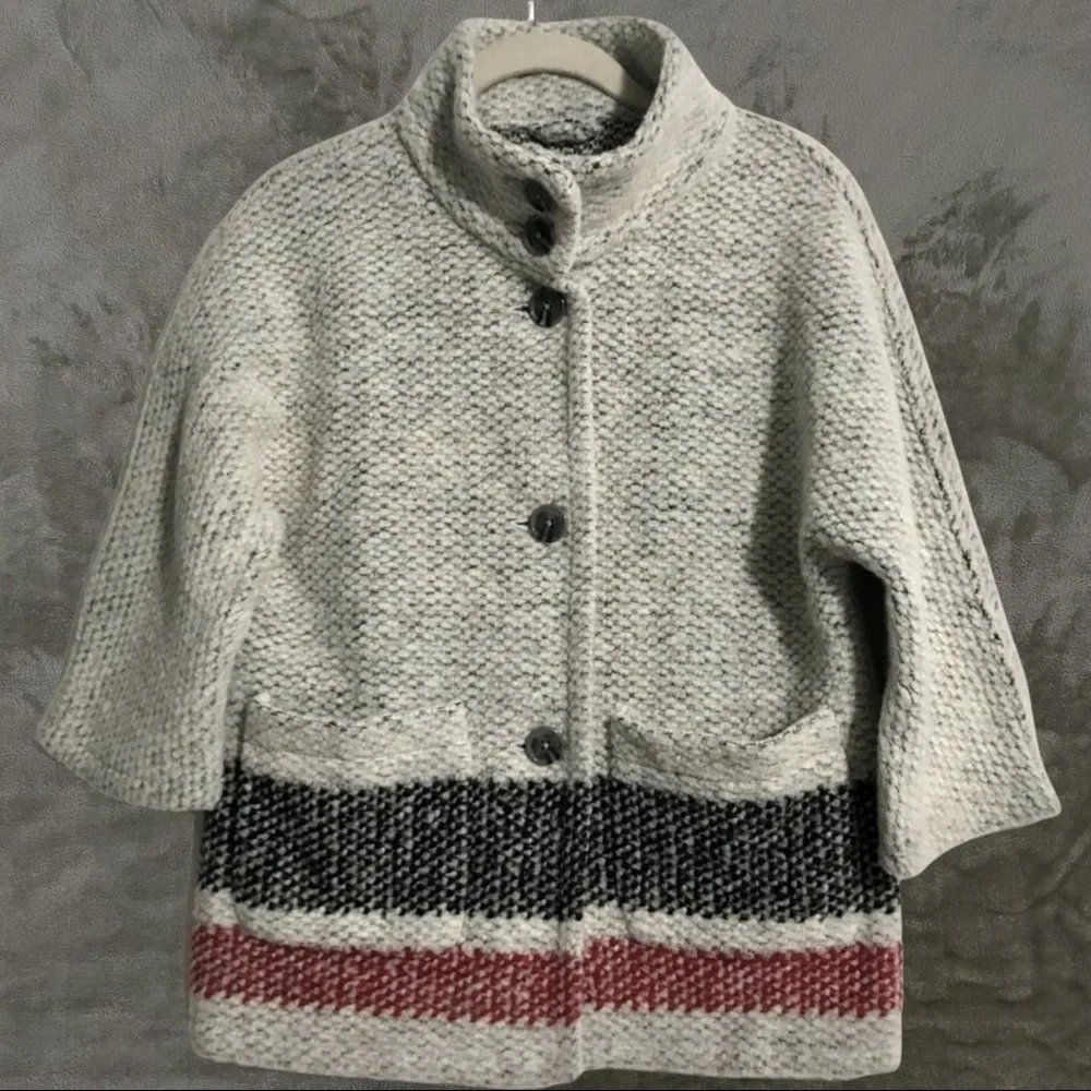 GAP Kids Grey Button-Up Knitted Cape Poncho w/ Pockets Size Medium